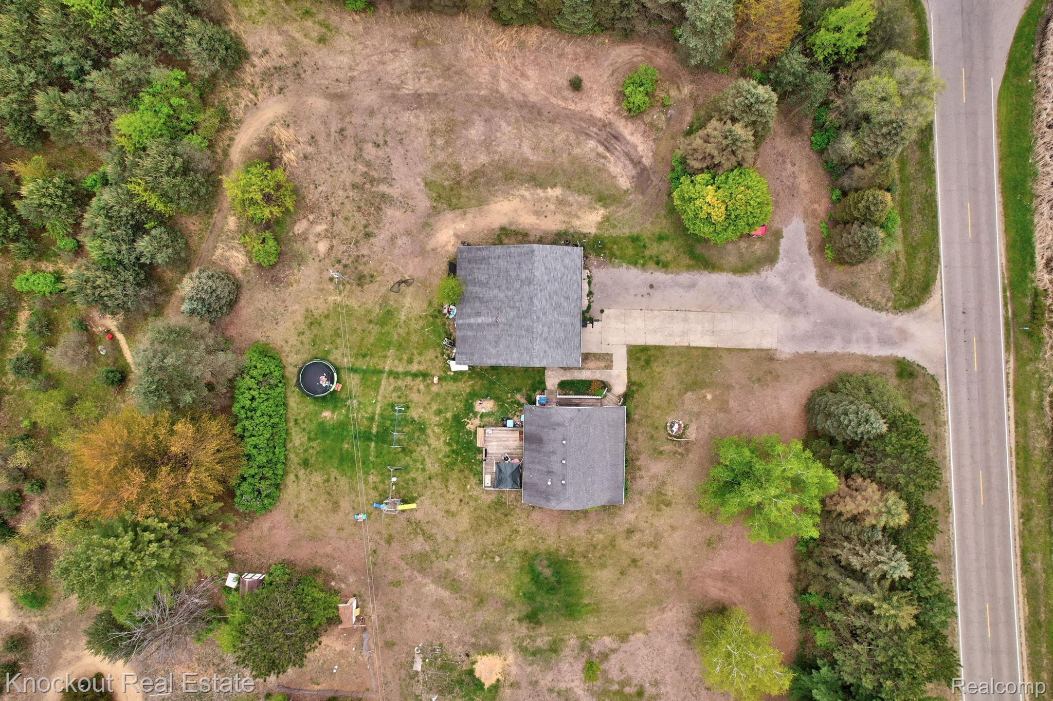 4510 Swaffer Road Millington, MI 48746 - Photo 39 of 49 39-web-or-mls-4510 Swaffer Rd Millington -39.jpg