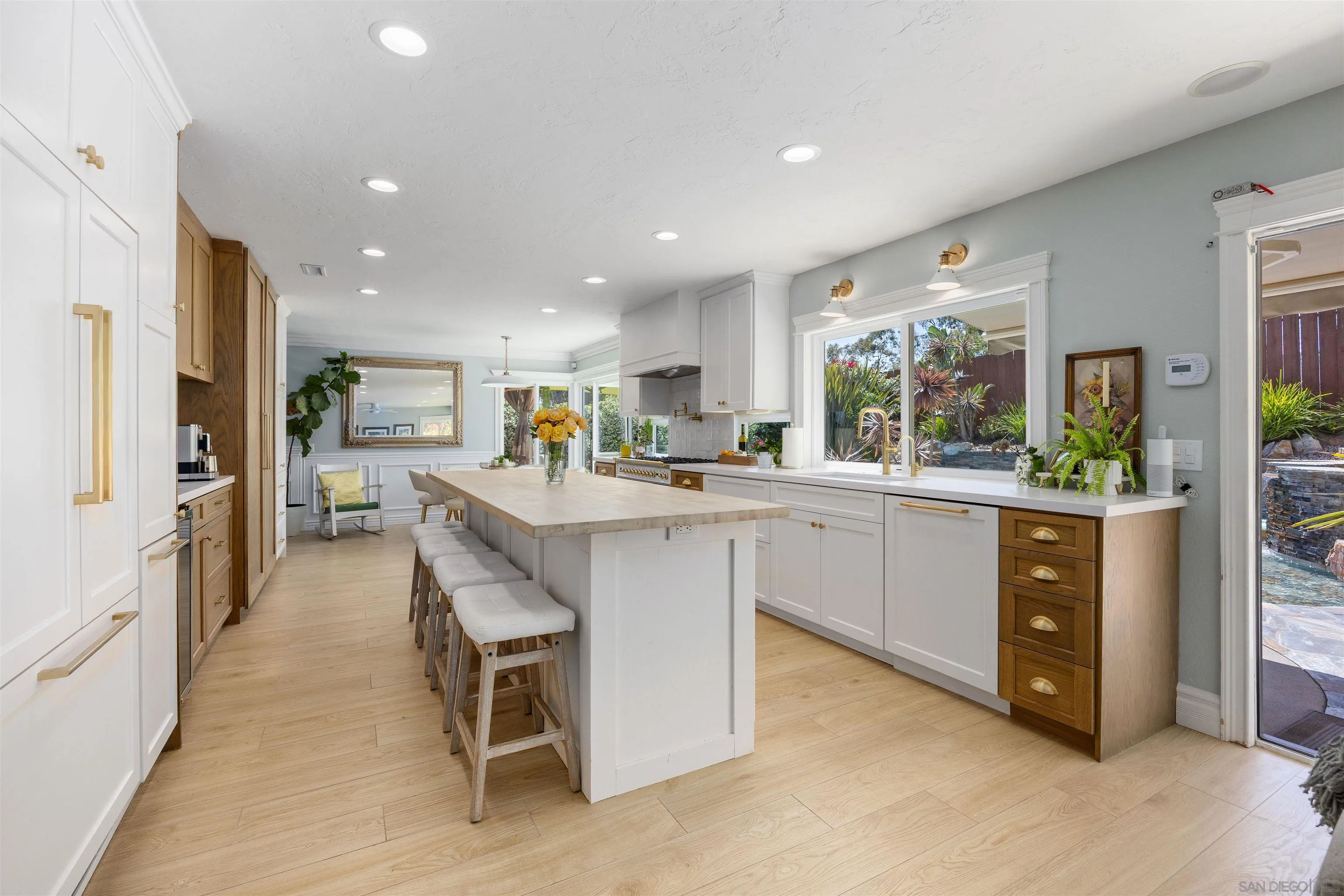 264 Turner Avenue Encinitas, CA 92024 - Photo 3 of 38