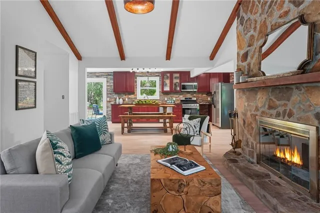 $750,000 | 789 Cardinal Cove, Woodstock, GA 30188