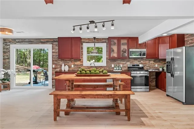 $750,000 | 789 Cardinal Cove, Woodstock, GA 30188