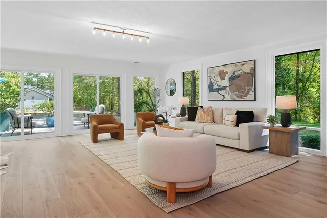 $750,000 | 789 Cardinal Cove, Woodstock, GA 30188