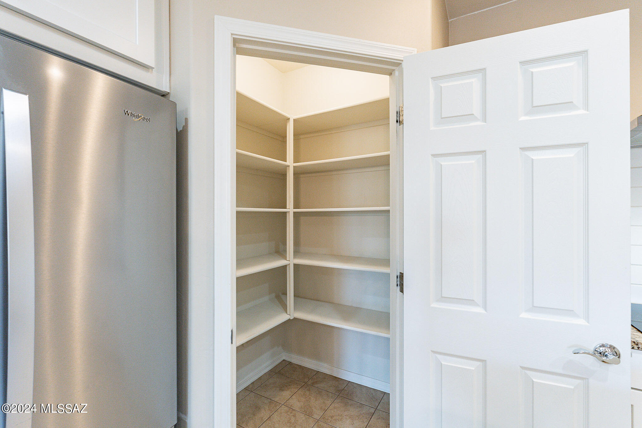 11998 North Raphael Way Tucson, AZ 85742 - Photo 10 of 38 Gallery Image 10
