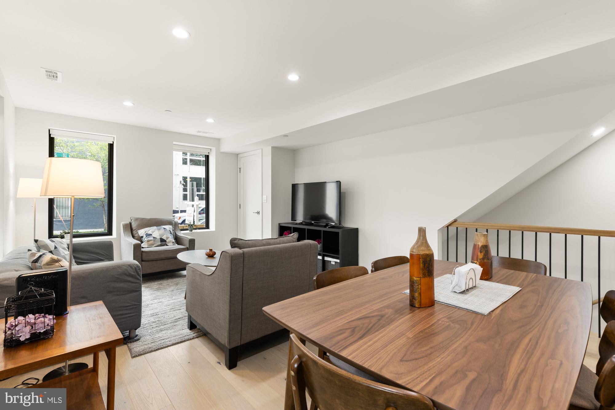 1146 16th Street Northeast, Unit A Washington, DC 20002 - Photo 5 of 27