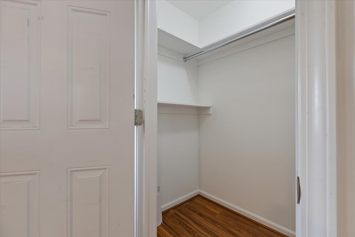 183 East River Road, Unit D3 Des Plaines, IL 60016 - Photo 16 of 29 Gallery Image 16
