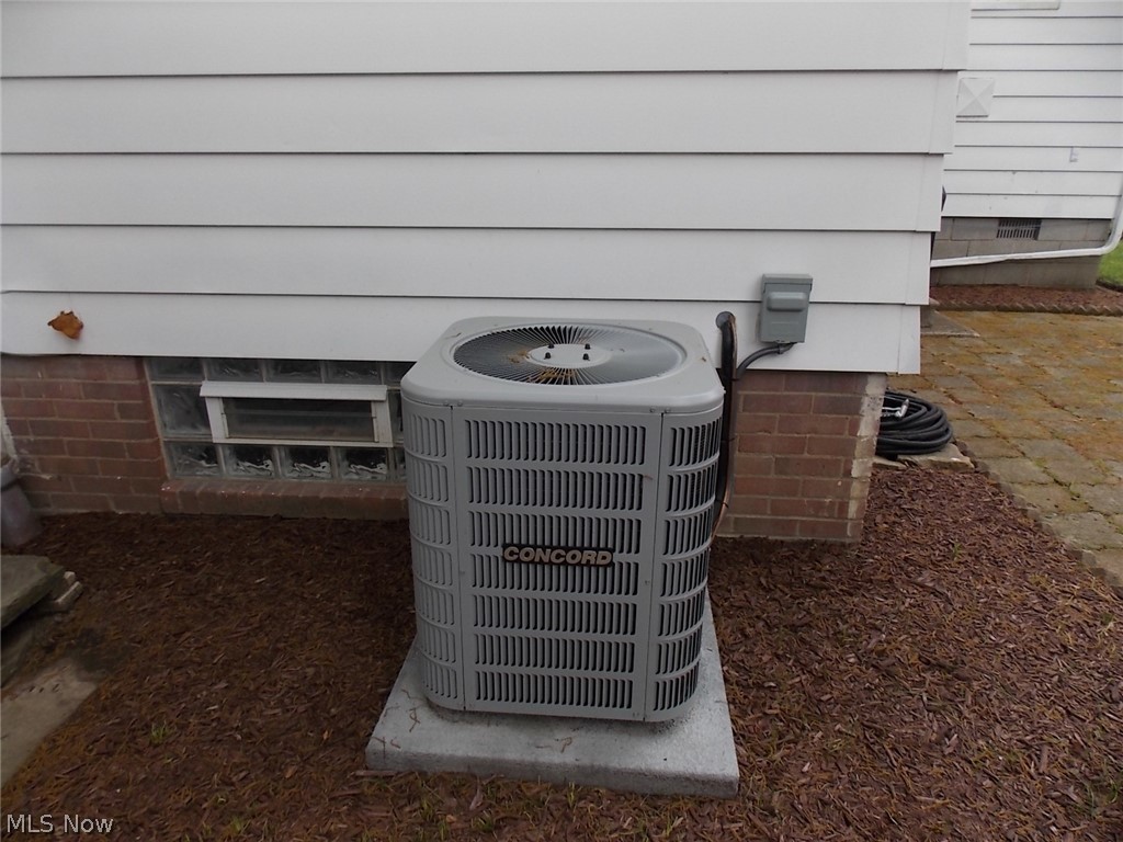 3936 Elmwood Road Cleveland Heights, OH 44121 - Photo 30 of 35