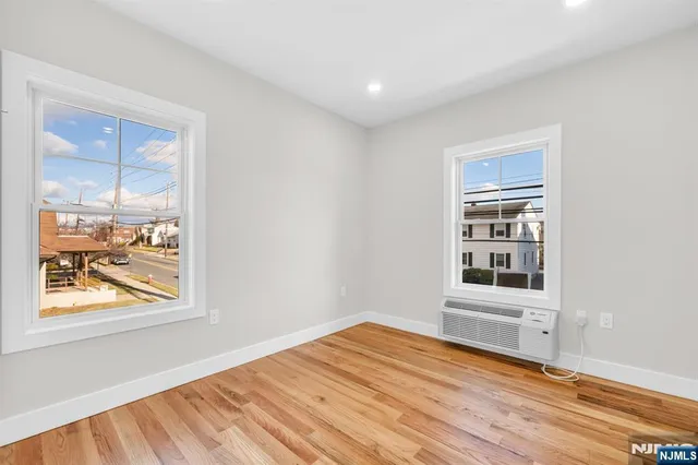 $2,800 | 66 Mt Prospect Avenue, Unit 2, Clifton, NJ 07013