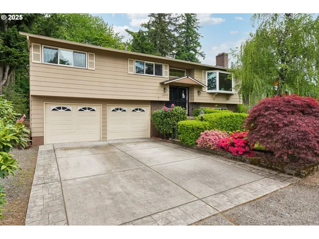 $549,900 | 2202 Northeast 203rd Avenue, Fairview, OR 97024