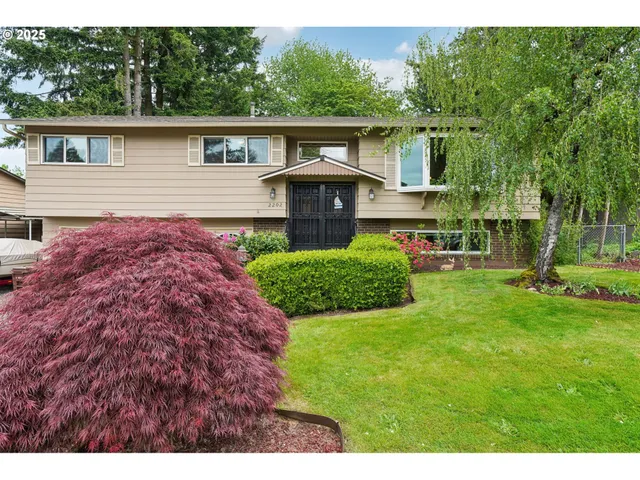 $549,900 | 2202 Northeast 203rd Avenue, Fairview, OR 97024