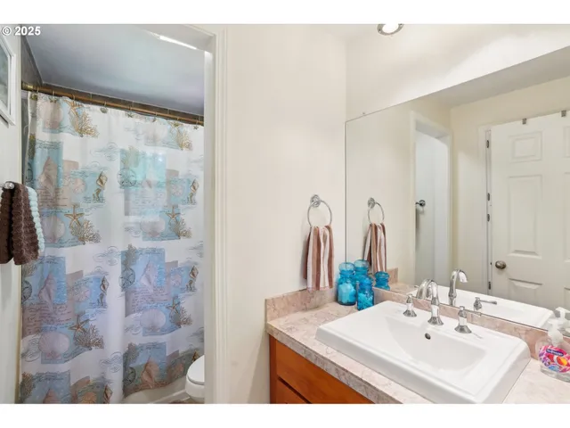 $549,900 | 2202 Northeast 203rd Avenue, Fairview, OR 97024