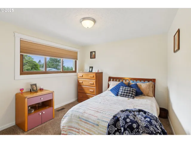 $549,900 | 2202 Northeast 203rd Avenue, Fairview, OR 97024