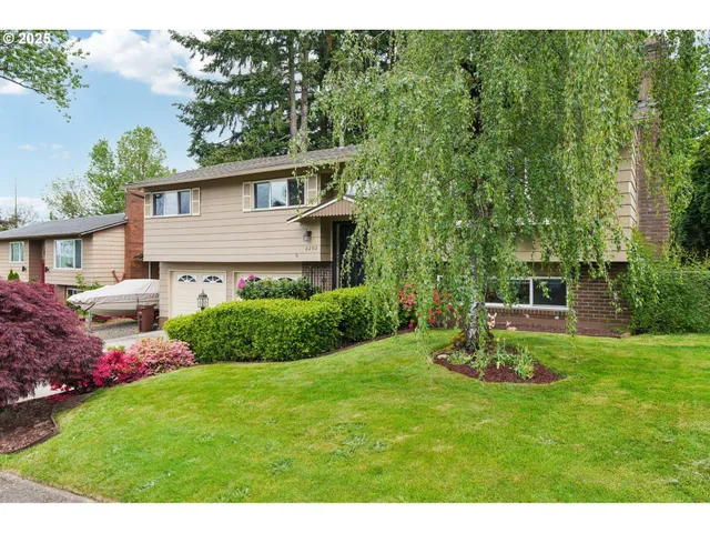 $549,900 | 2202 Northeast 203rd Avenue, Fairview, OR 97024
