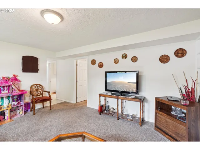 $549,900 | 2202 Northeast 203rd Avenue, Fairview, OR 97024