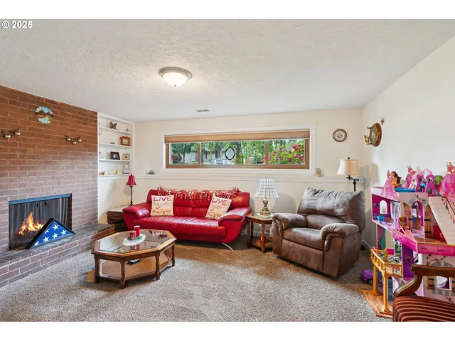 $549,900 | 2202 Northeast 203rd Avenue, Fairview, OR 97024