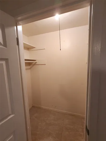 $1,395 | 2404 Audubon Place, Unit B, Austin, TX 78741