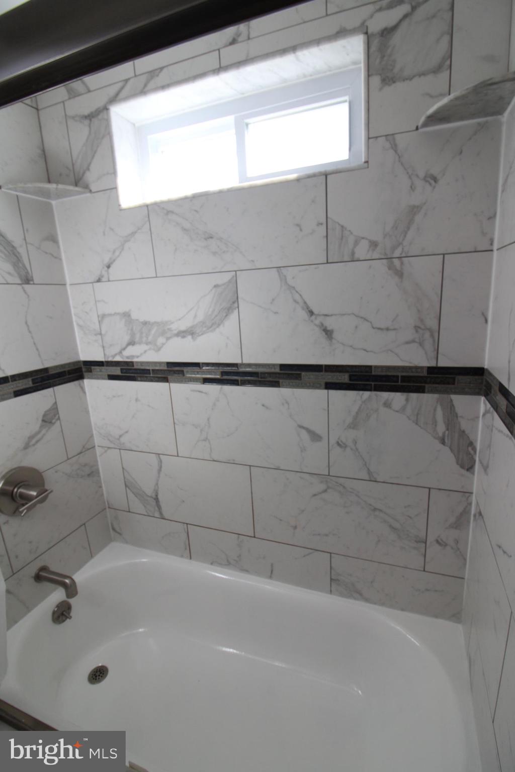 1 Pingree Court Ewing, NJ 08618 - Photo 13 of 31 a bathroom with a bathtub