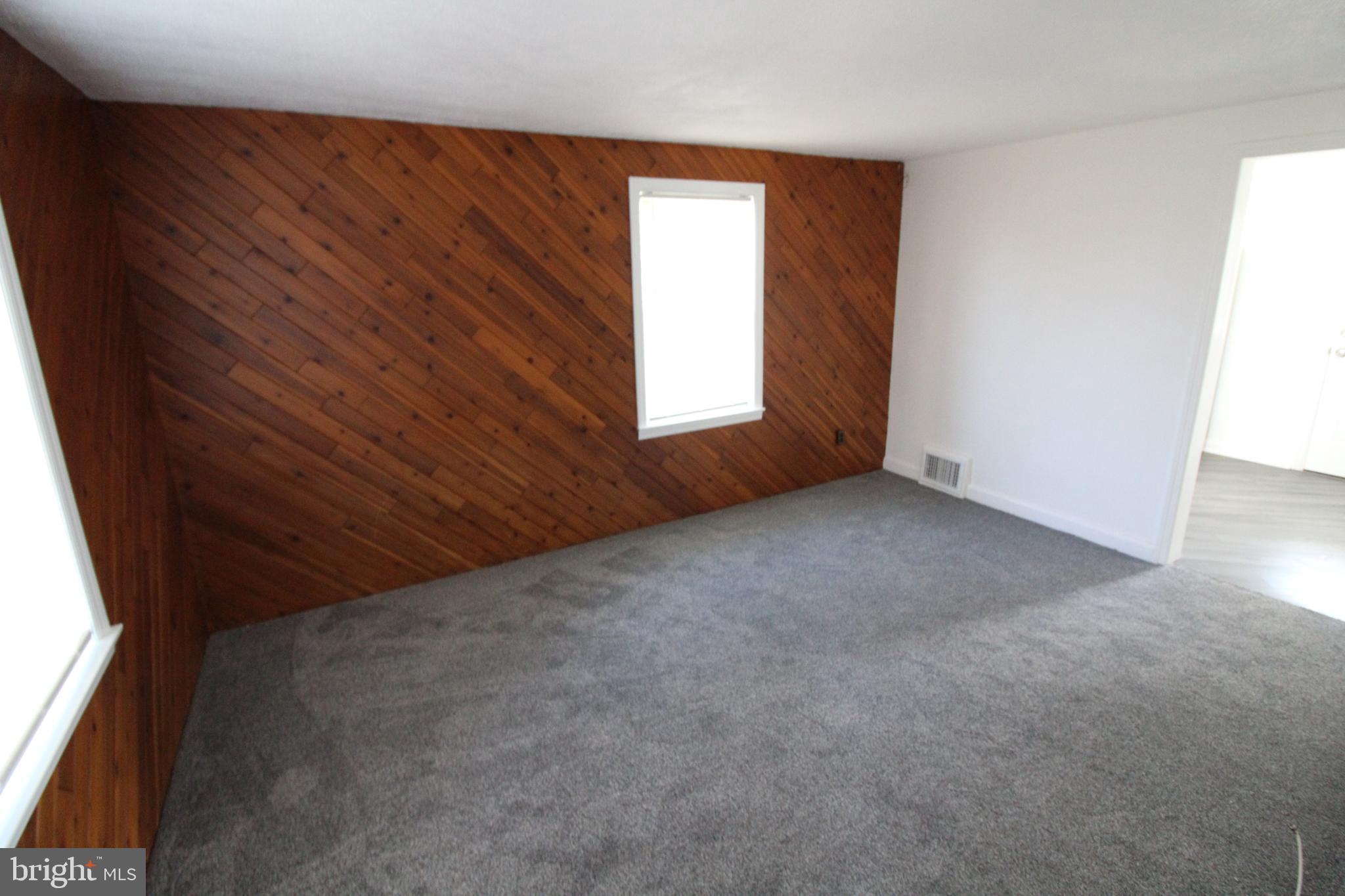 1 Pingree Court Ewing, NJ 08618 - Photo 17 of 31 an empty room with windows