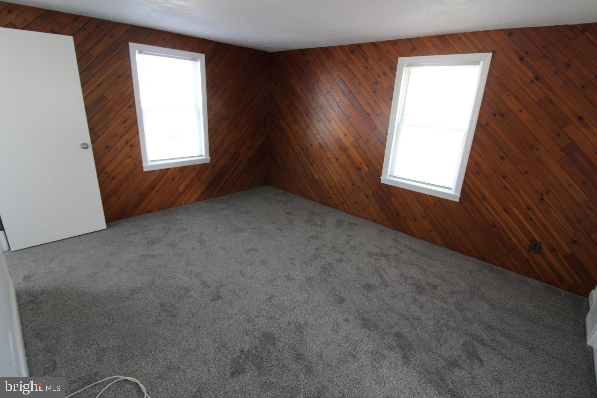 1 Pingree Court Ewing, NJ 08618 - Photo 19 of 31 an empty room with windows