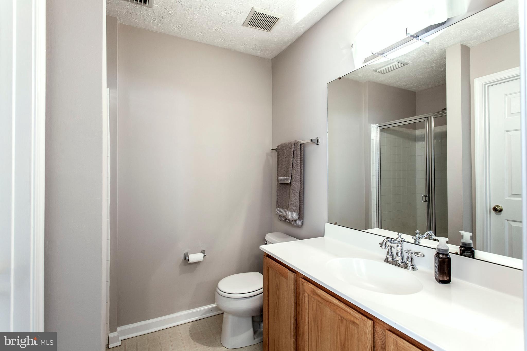 2670 Summers Ridge Drive Odenton, MD 21113 - Photo 15 of 24 Master bathroom 1
