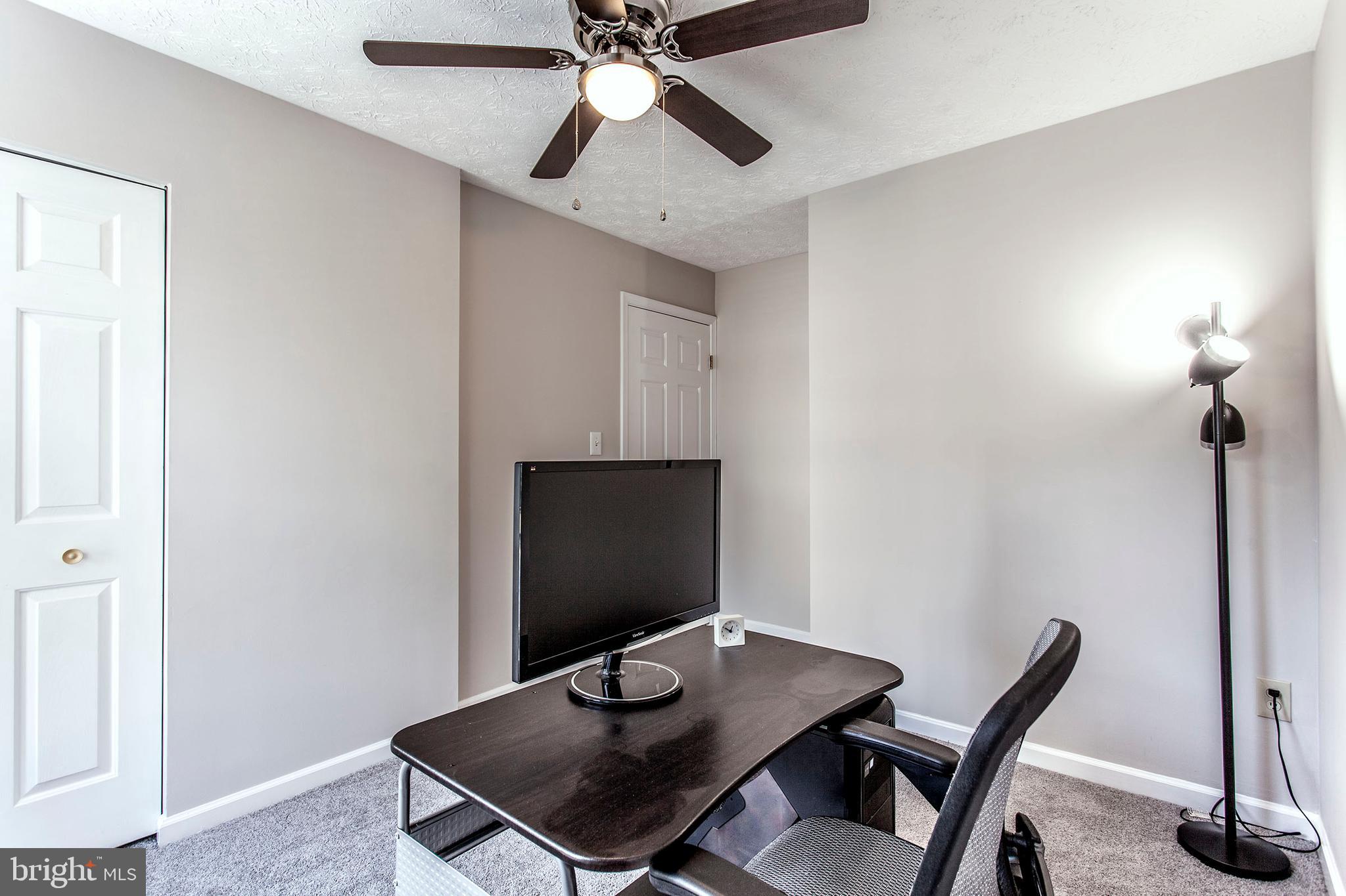 2670 Summers Ridge Drive Odenton, MD 21113 - Photo 19 of 24 3rd bedrrom