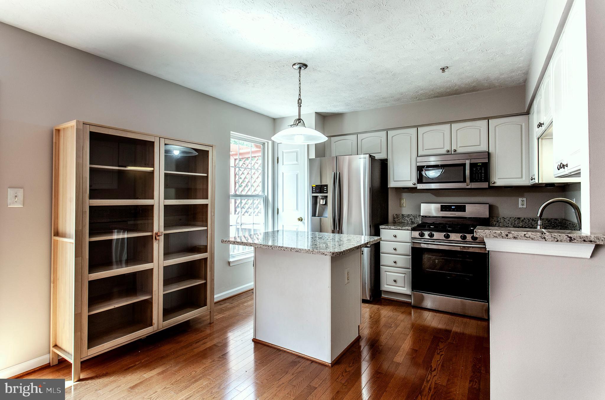 Kitchen 1