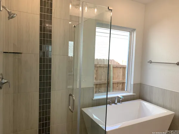 $2,995 | 1048 Easy Gruene, New Braunfels, TX 78130