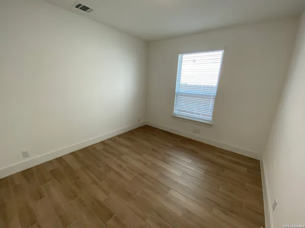 $2,995 | 1048 Easy Gruene, New Braunfels, TX 78130