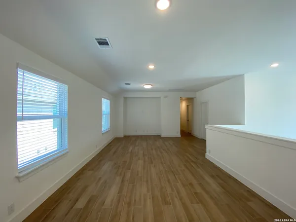 $2,995 | 1048 Easy Gruene, New Braunfels, TX 78130