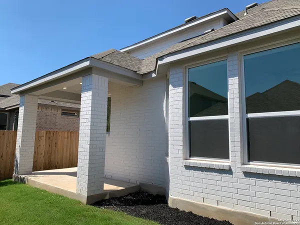 $2,995 | 1048 Easy Gruene, New Braunfels, TX 78130