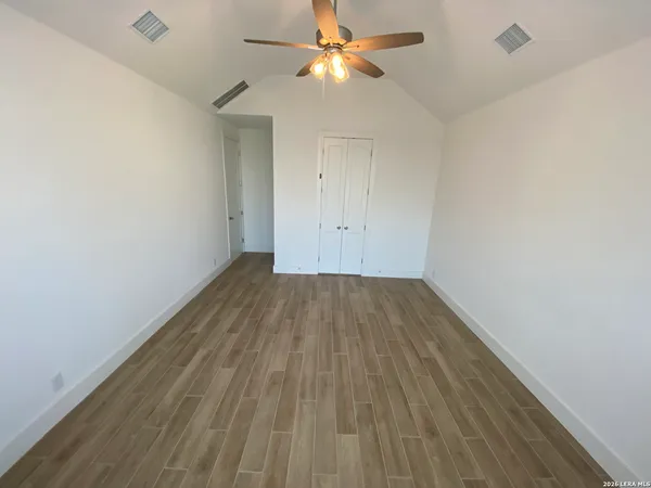 $2,995 | 1048 Easy Gruene, New Braunfels, TX 78130