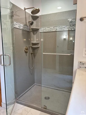 $489,900 | 2109 Riviera Drive, Lawrence, KS 66047