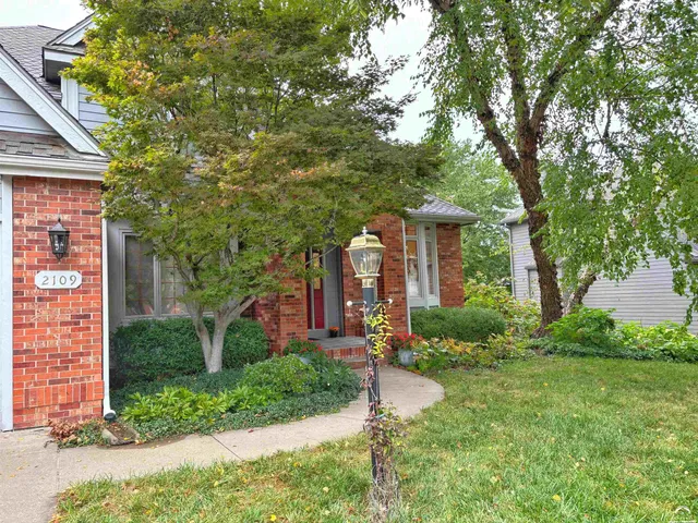 $489,900 | 2109 Riviera Drive, Lawrence, KS 66047