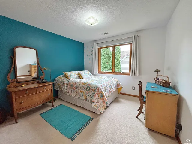 $489,900 | 2109 Riviera Drive, Lawrence, KS 66047