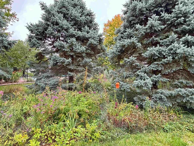 $489,900 | 2109 Riviera Drive, Lawrence, KS 66047