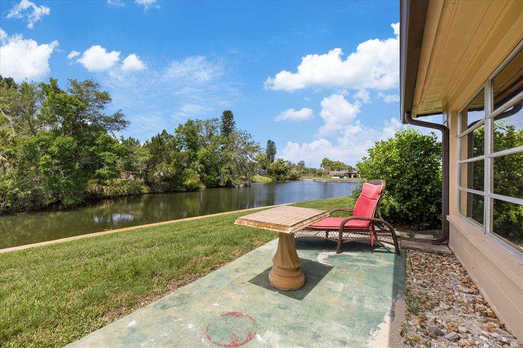 4347 Summersun Drive New Port Richey, FL 34652 - Photo 9 of 43