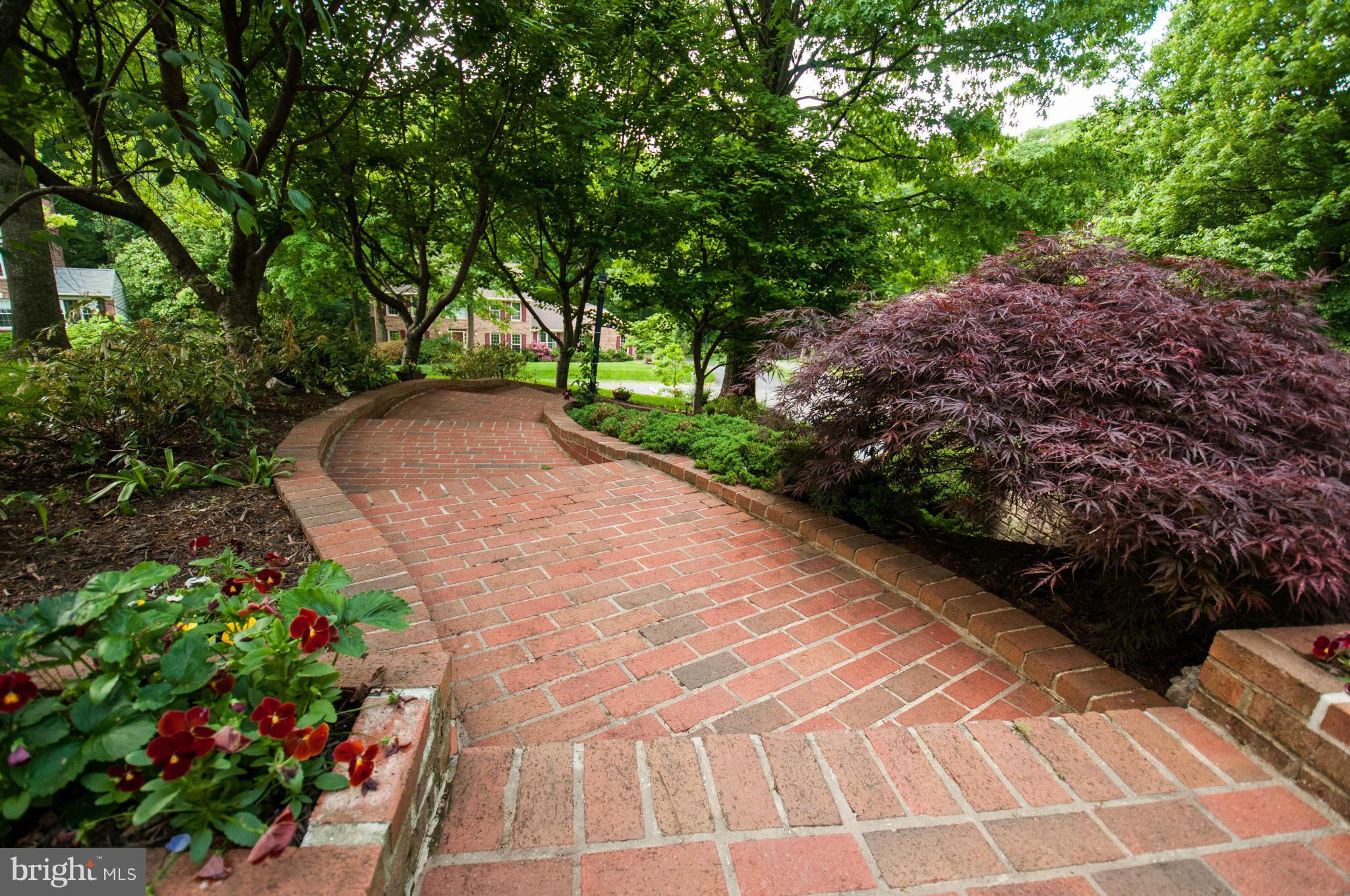11662 Havenner Road Fairfax Station, VA 22039 - Photo 3 of 30 a view of outdoor space and yard