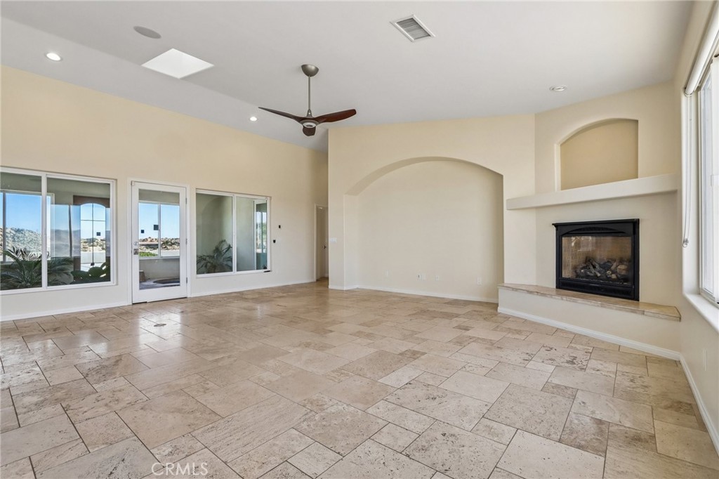 6057 Buena Suerte Road Yucca Valley, CA 92284 - Photo 9 of 75