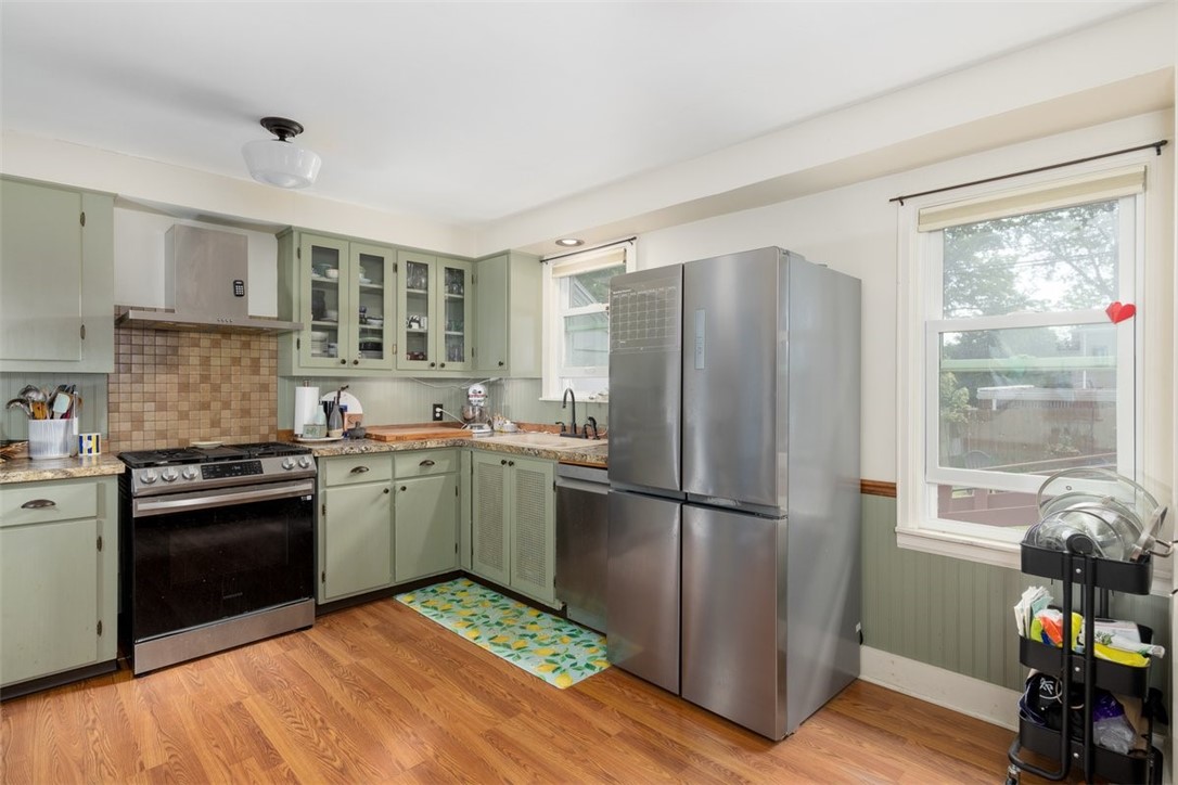 486 Mt Vernon Road Amherst, NY 14226 - Photo 6 of 18 Kitchen