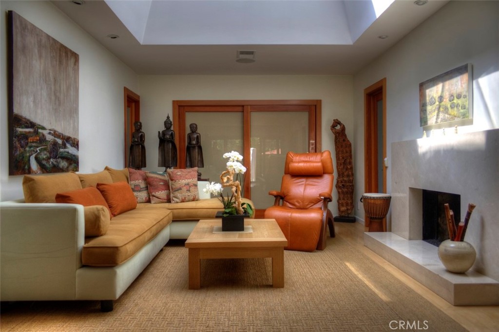 1025 Indiana Avenue Venice, CA 90291 - Photo 11 of 42