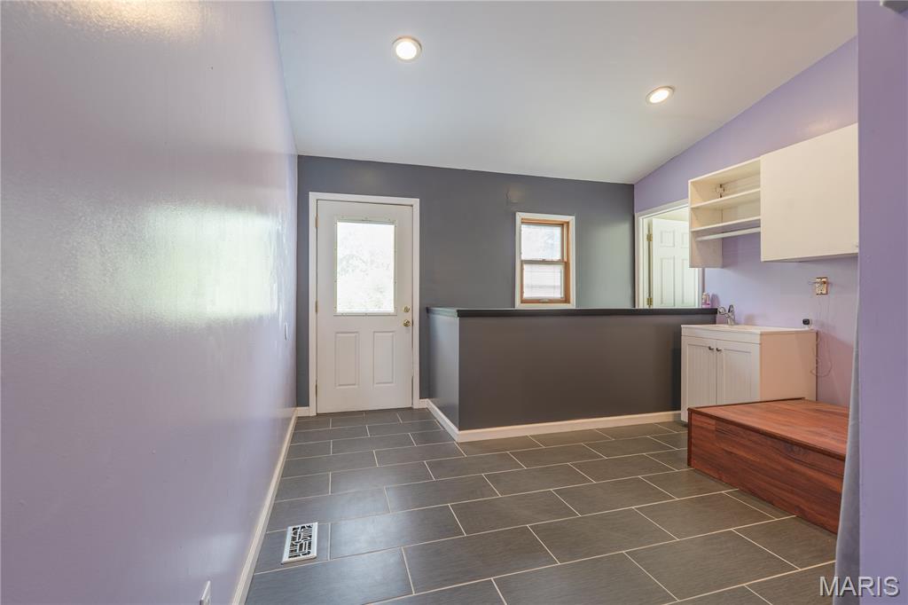 5171 Old Alton Edwardsville Road Edwardsville, IL 62025 - Photo 34 of 73