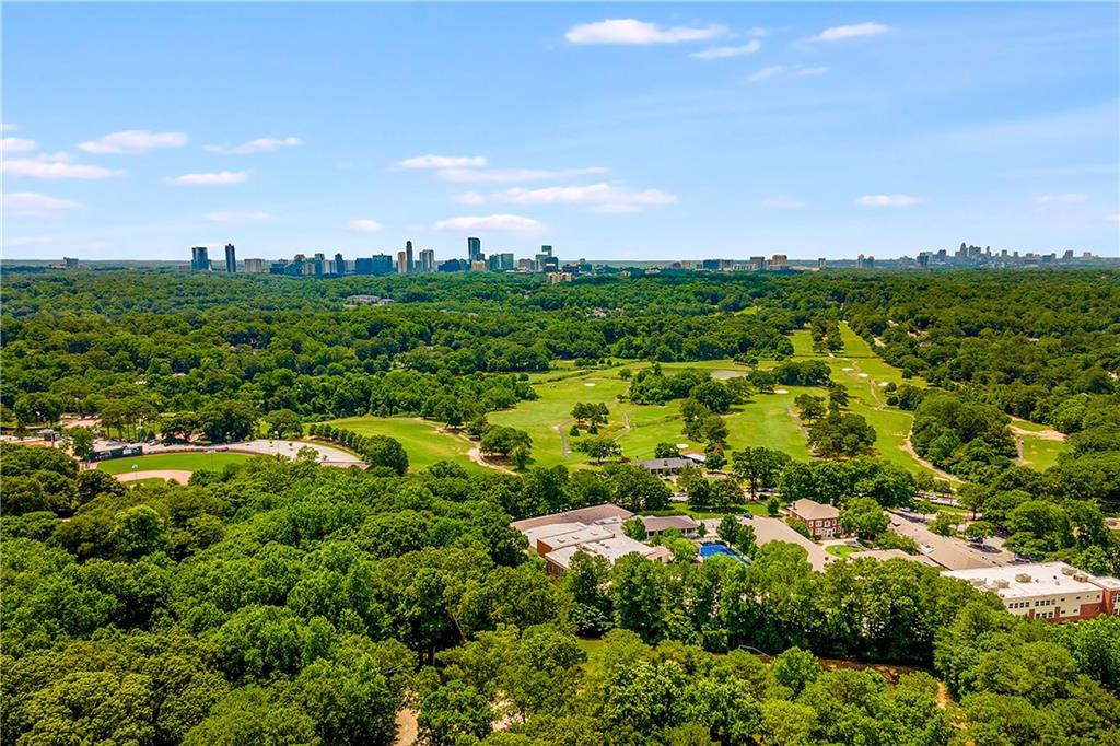 388 Londonberry Road Northwest Sandy Springs, GA 30327 - Photo 75 of 84 a view of a city