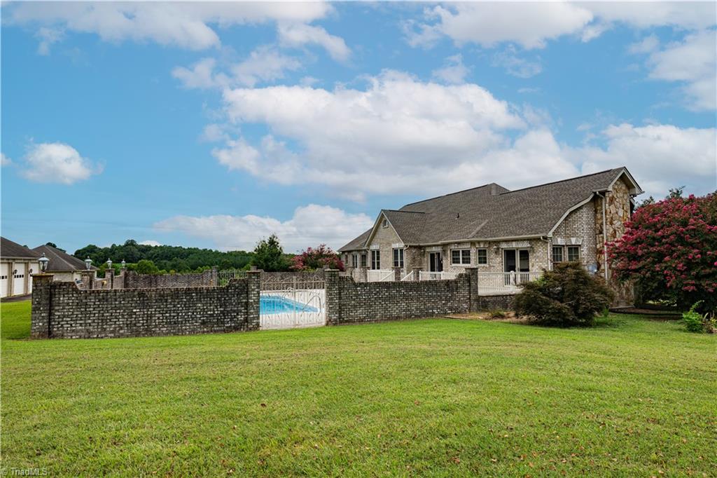 13177 Philpott Road Alton, VA 24520 - Photo 15 of 47