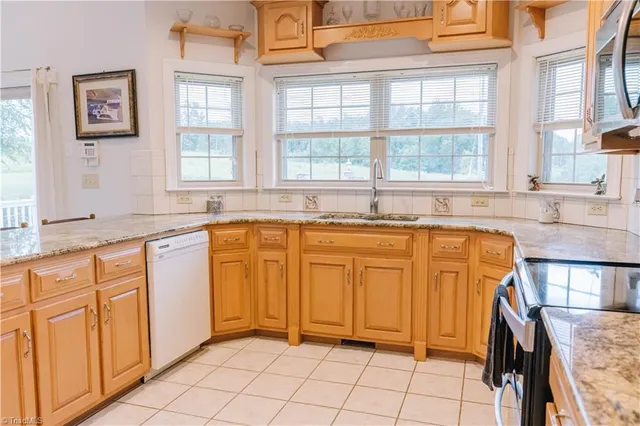 $12,000,000 | 13177 Philpott Road, Alton, VA 24520