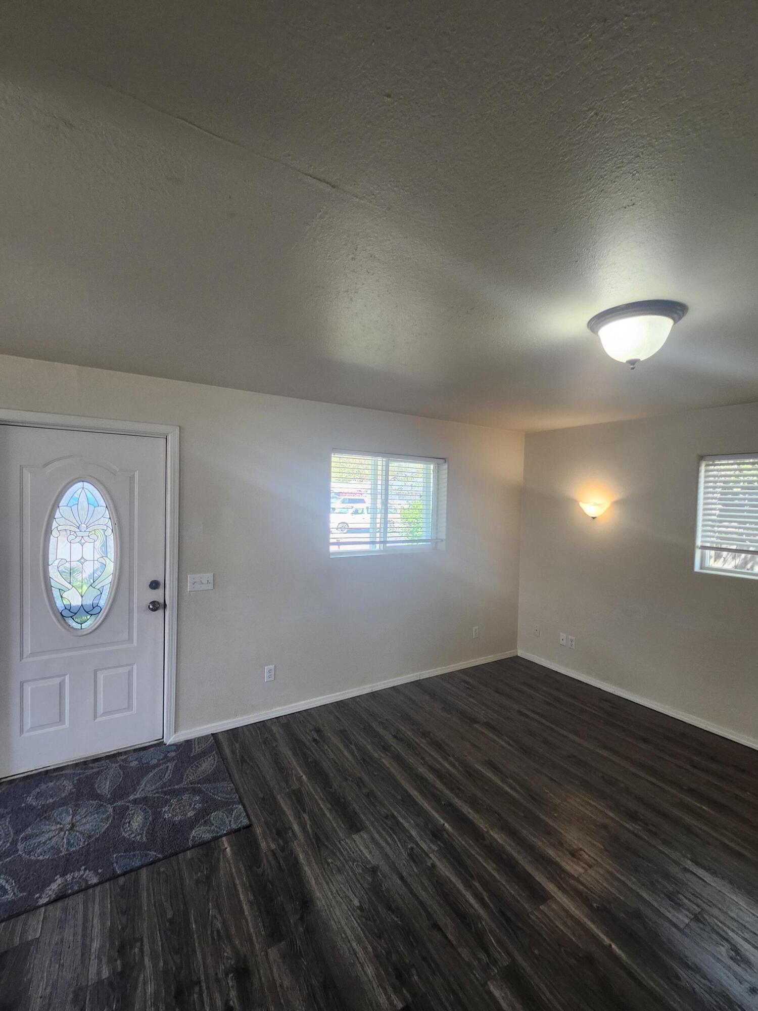 1011 Southwest I Street Grants Pass, OR 97526 - Photo 22 of 47 20250415_142954