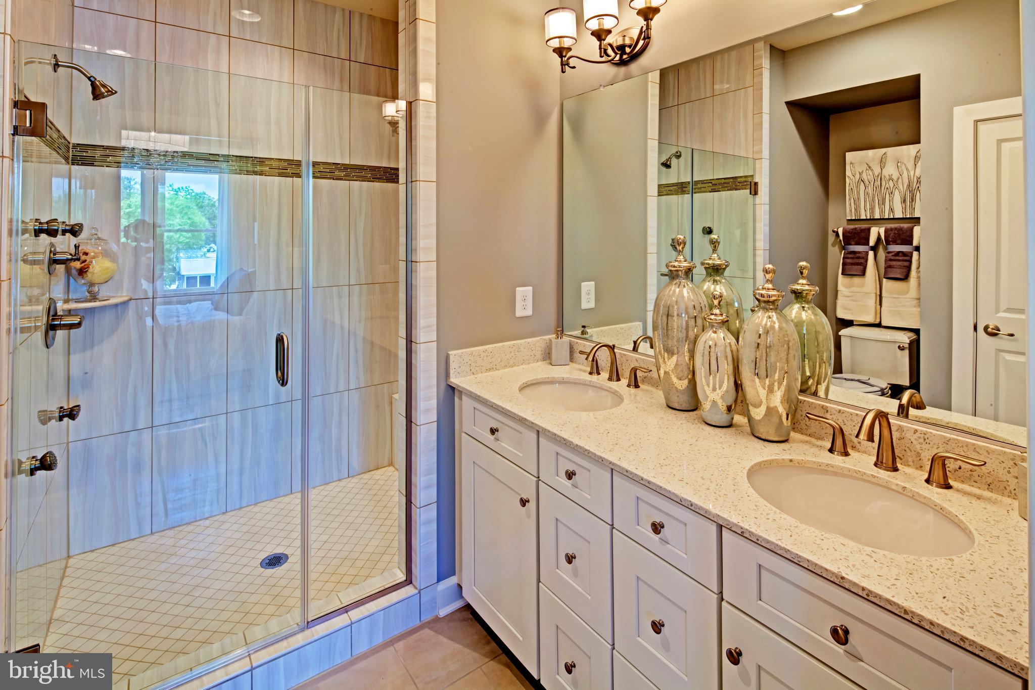 1124 South Glebe Road Arlington, VA 22204 - Photo 11 of 28
