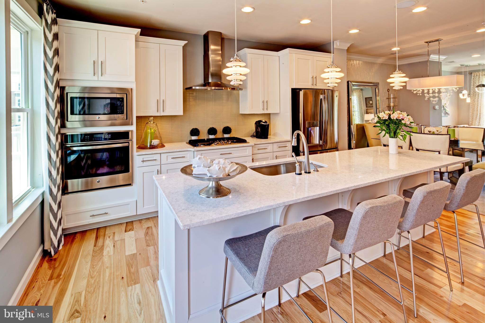 1124 South Glebe Road Arlington, VA 22204 - Photo 4 of 28