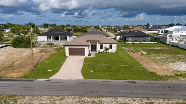 $439,900 | 3226 Northwest 41st Avenue, Cape Coral, FL 33993