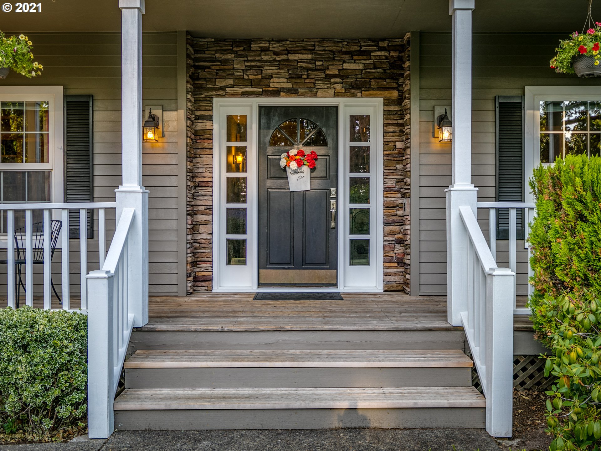 19890 Southwest Gassner Road Beaverton, OR 97007 - Photo 3 of 32 Porch