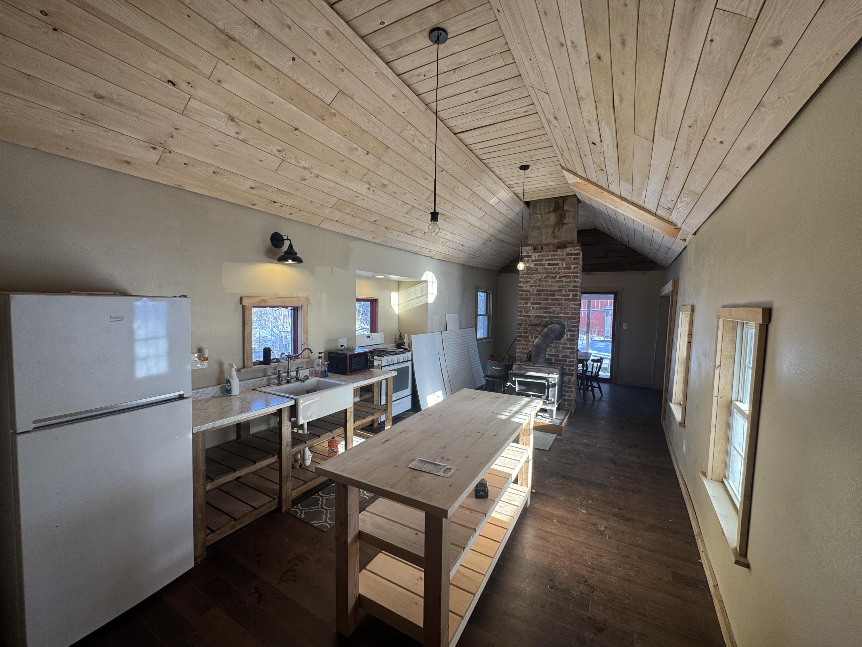 106 Old Military Road Winn, ME 04495 - Photo 7 of 24 IMG_9313