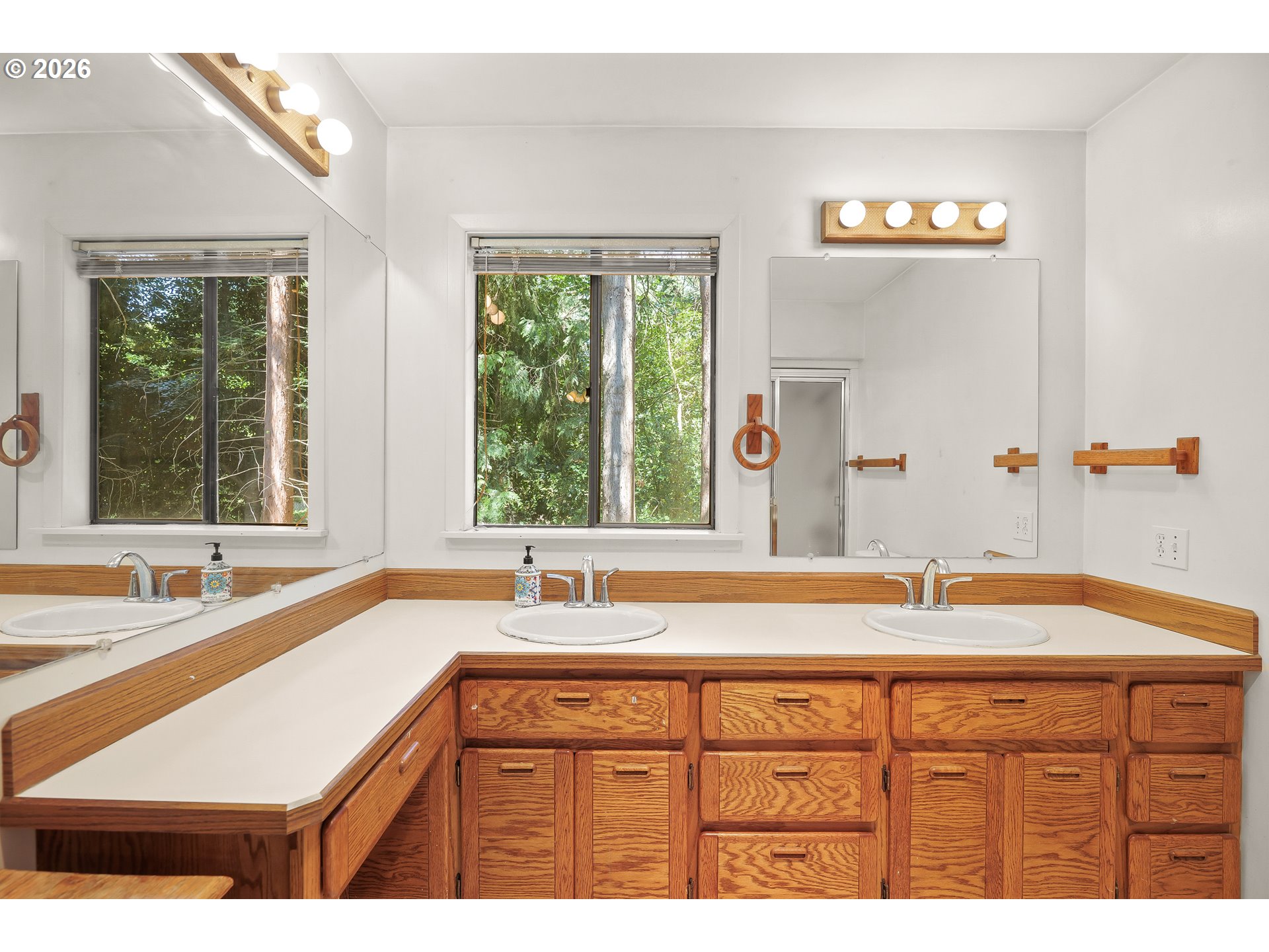 8000 Southwest Wareham Circle Portland, OR 97223 - Photo 18 of 39