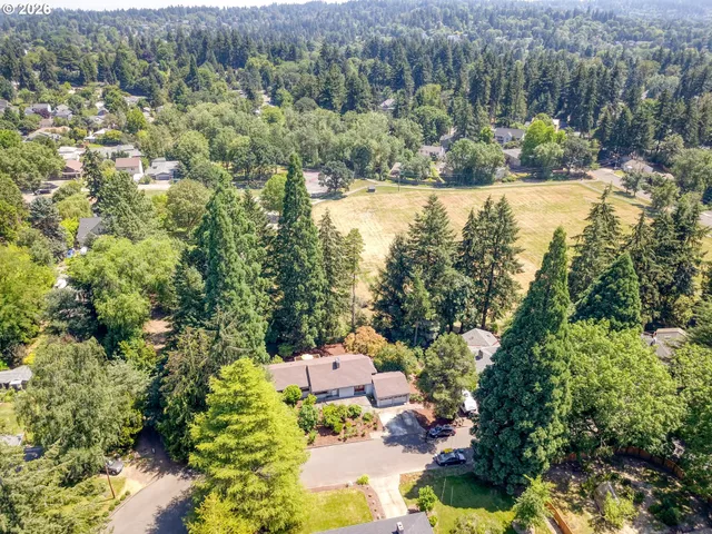 $735,000 | 8000 Southwest Wareham Circle, Portland, OR 97223